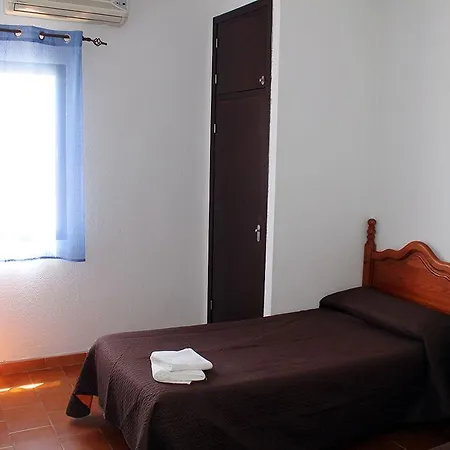 Pensión Montilla Sotogrande Torreguadiaro